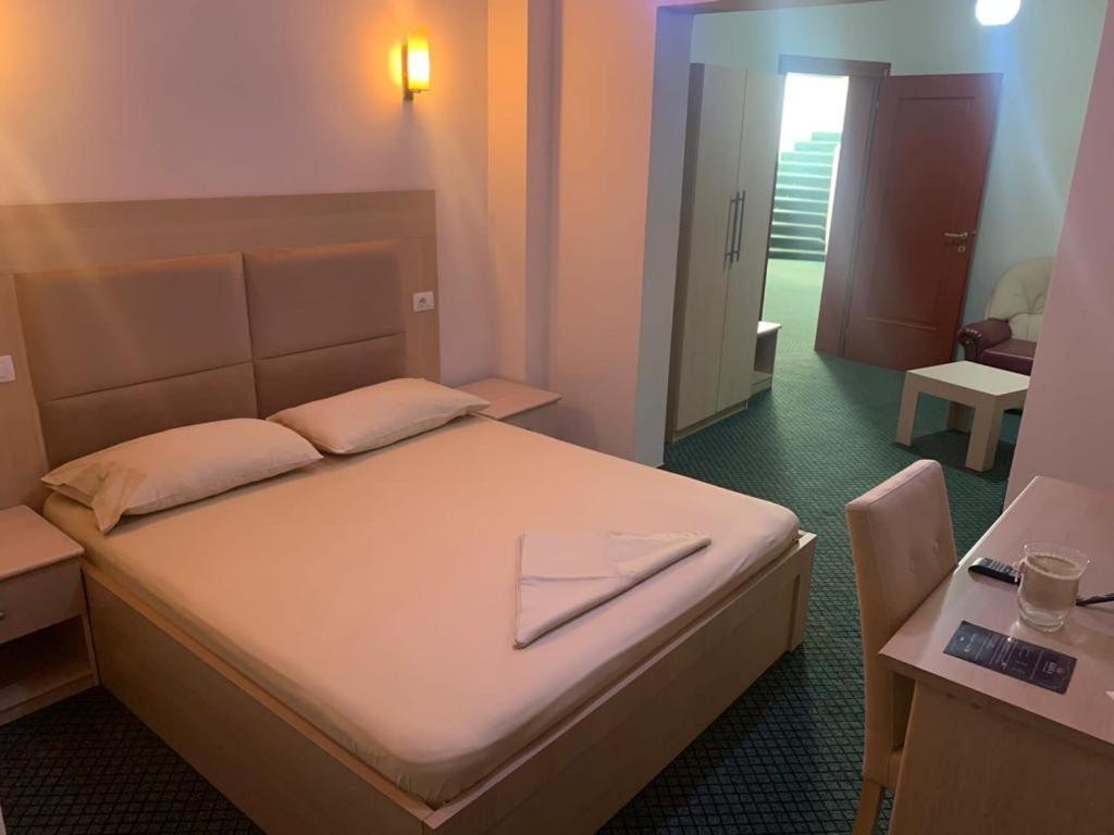 Kriva Resort Elbasan Exteriör bild